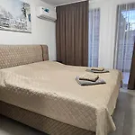 Terassen-boutique -emperium 105a 圣弗拉斯