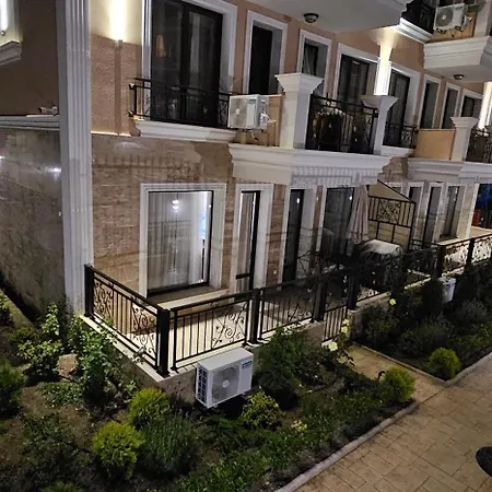 Terassen-boutique -emperium 105a *