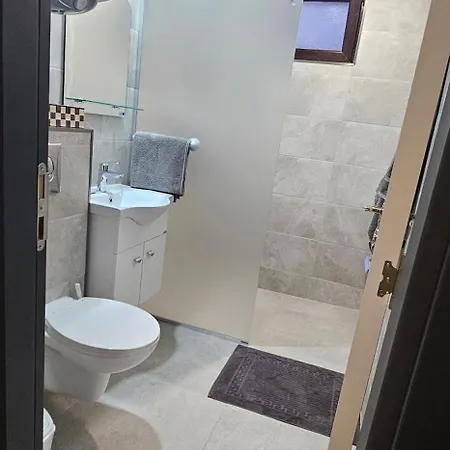 Terassen-boutique -emperium 105a * Свети-Влас